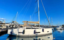 Dufour Dufour 390 - Photo